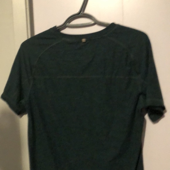 American eagle green tshirt size xs - Picture 3 of 3